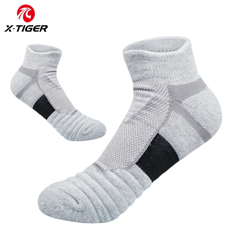 X-TIGER 3 Pairs/Lot Men Cycling Socks Outdoor Breathable Basketball Football Running Socks Anti-Slip Thickening Sports Socks