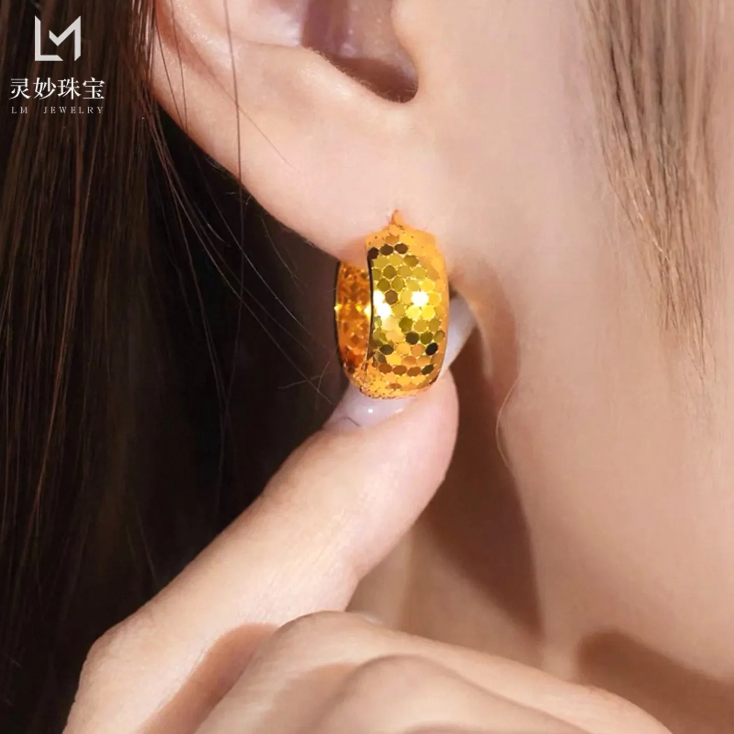 

Luxury 24K 9999 Pure Gold real gold Women's Ice Crushed Round Fish Scale Ear Ring Wide Face Crushed Gold Ear