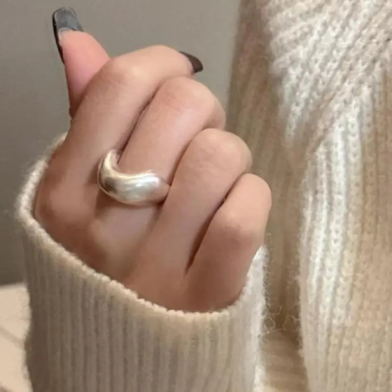 S925 Sterling Silver Versatile Ring With A Wavy Design, Vintage And Fashionable
