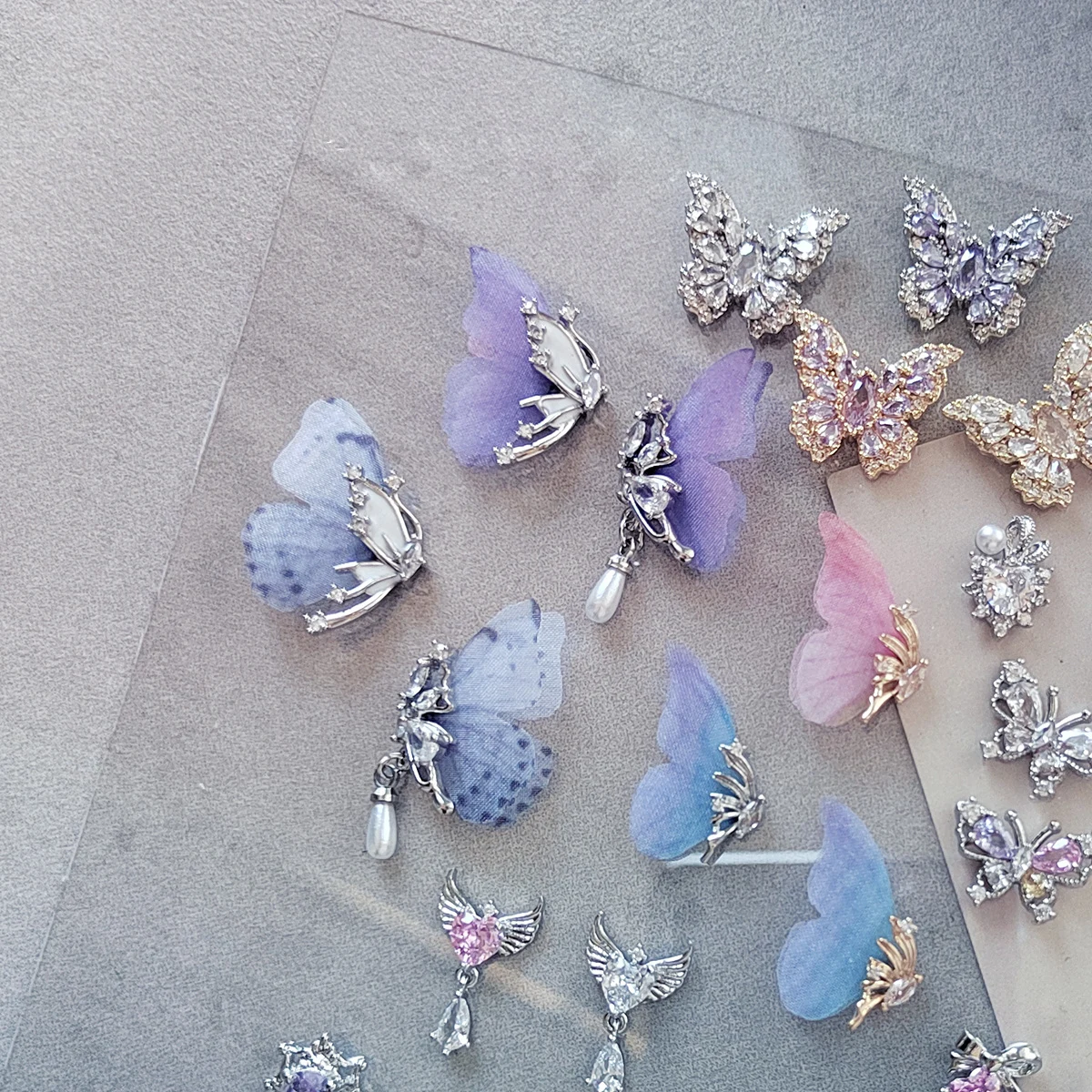 5 PCS Mesh big butterfly with zircon diamond pendant nail decoration fairy crystal celebrity nail art jewelry