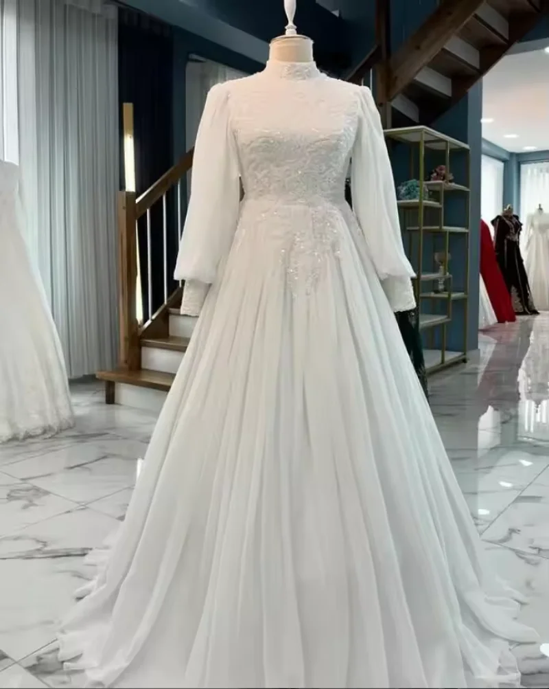 Abiti da sposa principessa saudita musulmana con paillettes lucide 2025 Applique manica lunga arabo Dubai abito da sposa indumento personalizzato
