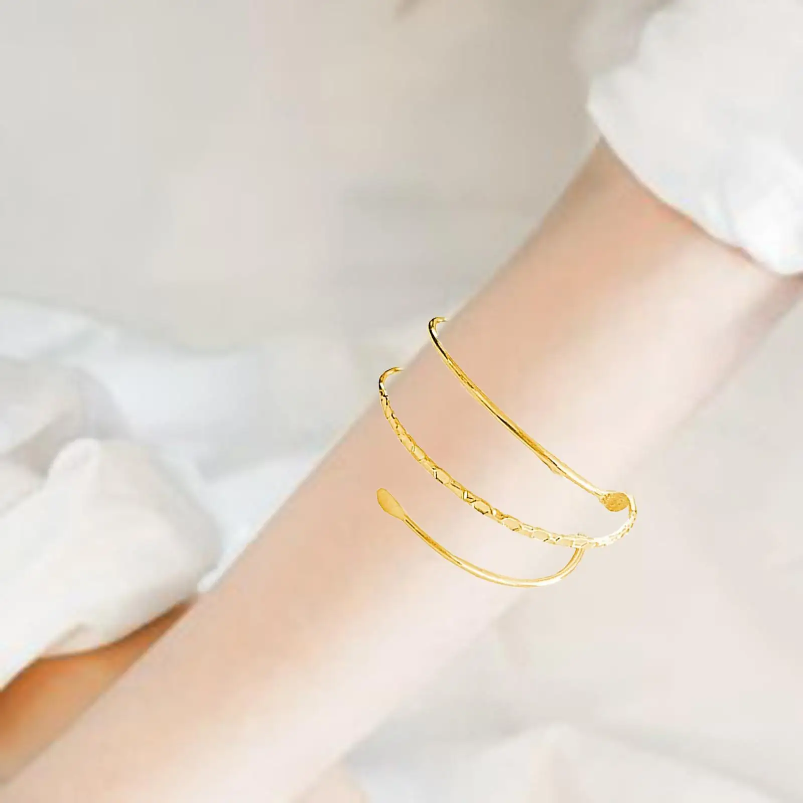 Fashion Steampunk Punk Arm Bangle Cuff Bracelet for Women High Quality Jewelry for Party or Cosplay