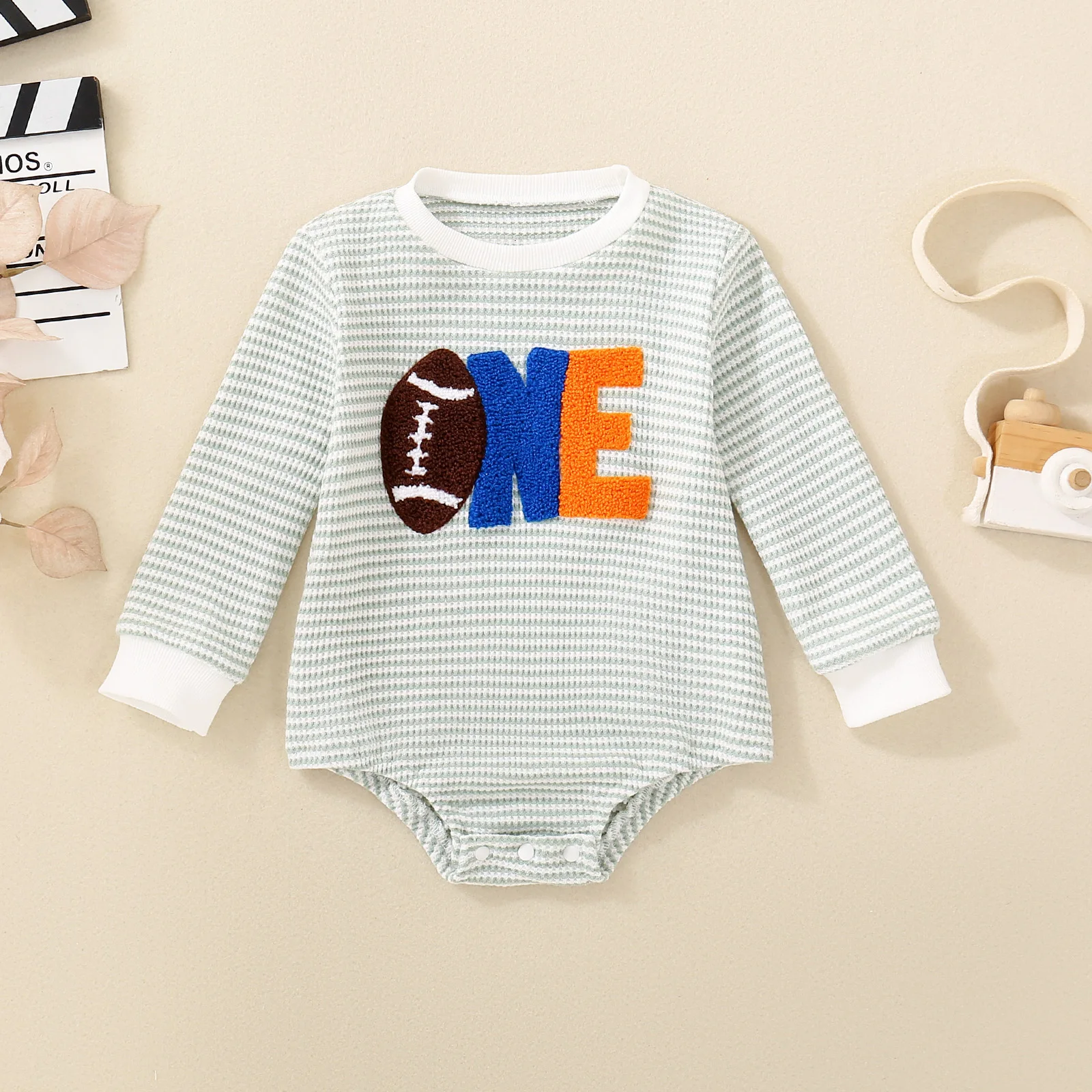 

Autumn Baby Boy Super Bowl One Embroidered Green Waffle Stripesd Long-Sleeved Triangle Harem