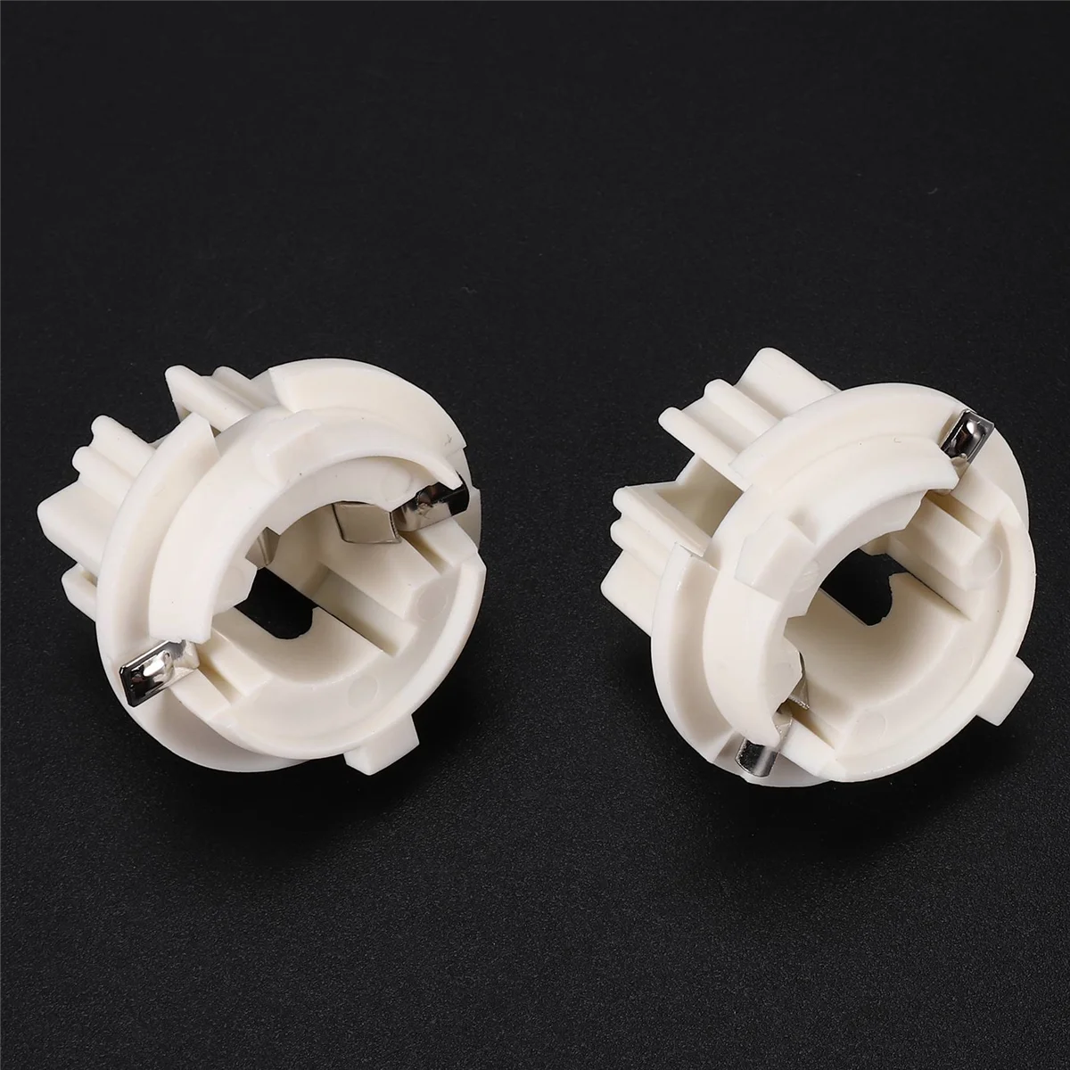 

2PCS Rear Tail Light Lamp Bulb Socket Holder 2PCS for -BMW X5 E53 E70 F15 F85 1—L48A