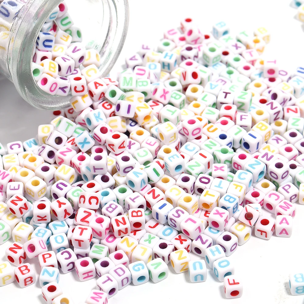 100 Stuks 4.5/6Mm Gemengde Letter Acryl Kralen Losse Vierkante Nummer Kralen Charme Voor Het Maken Van Sieraden Diy Ketting Armbanden Accessoires