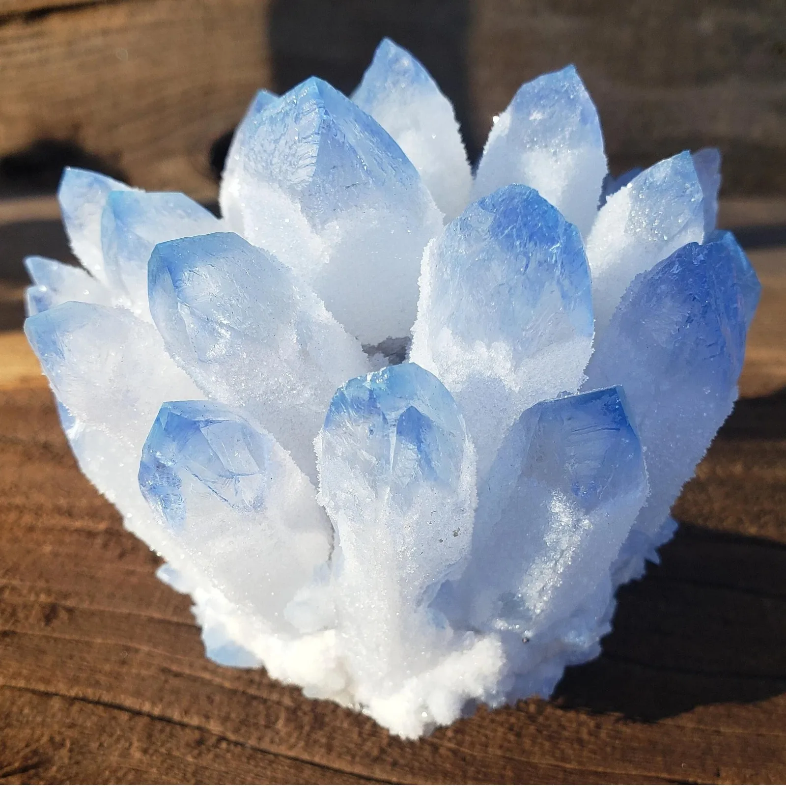 

1pc Stunning Artificial Blue Crystal Cluster - Bohemian Style Blue Quartz Crystal Cluster - Ideal for Holiday Gifts