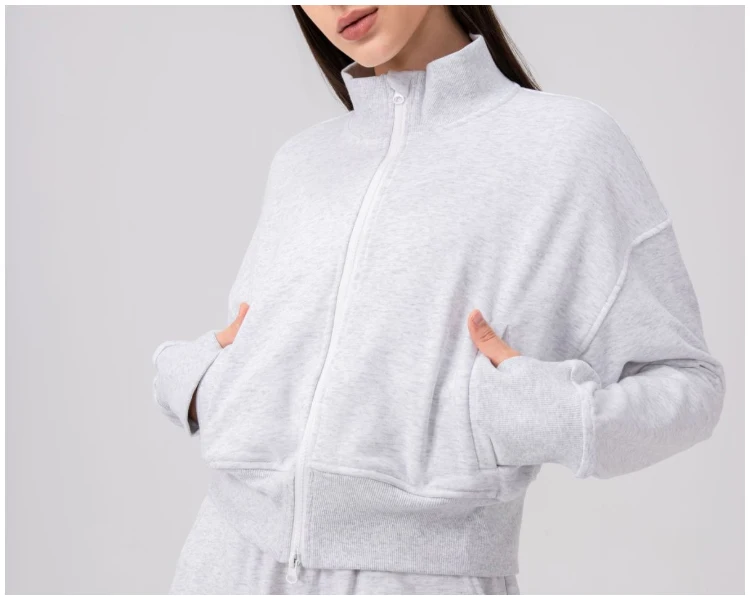 VITALINOVO Damen-Jacken mit Reißverschluss, Stehkragen, kurzes Sweatshirt mit Taschen, Daumenloch, Herbst, langärmlig, Sportjacken, Winter – Detail 2