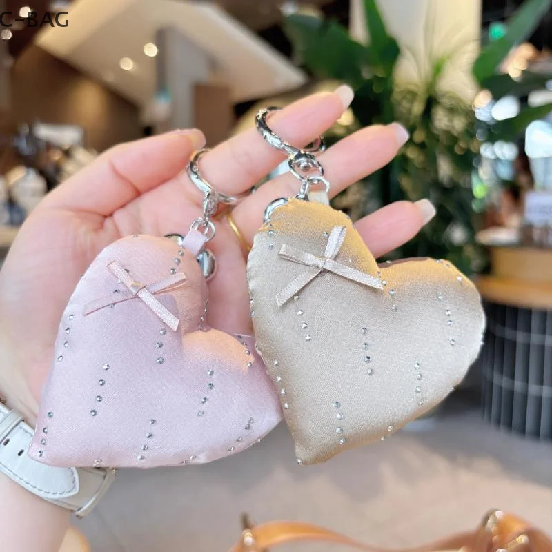 

1 PCS Rhinestone Bow Bag Pendant in Girl’s Love Couple Style, Perfect All-Match Piece for Women's Schoolbags