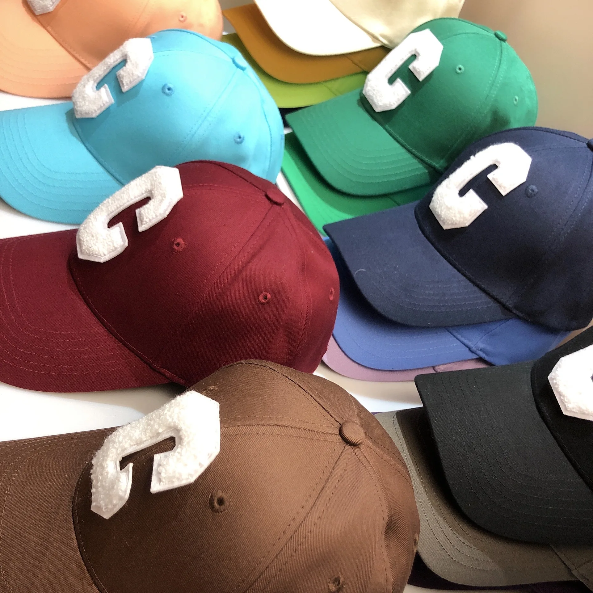 Casquettes de baseball brodées de lettres de luxe pour hommes et femmes, visières de sport pour hommes, casquette Snapback, chapeaux de soleil