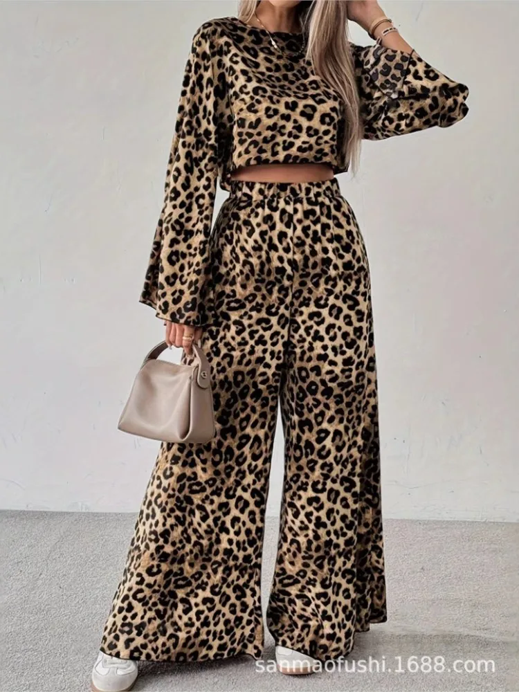 

2025 Spring Leopard Print Two-Piece Women's O-neck Top Wide-leg Pants Short Sleeve Shirt Set Fashion Party Casual Elegant Set