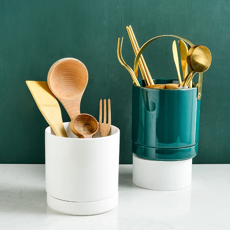 

Household Kitchen Chopsticks Rack Ceramic Chopsticks Tube Chopsticks Spoon Drain Water Storage Box Mold-proof Chopsticks Basket