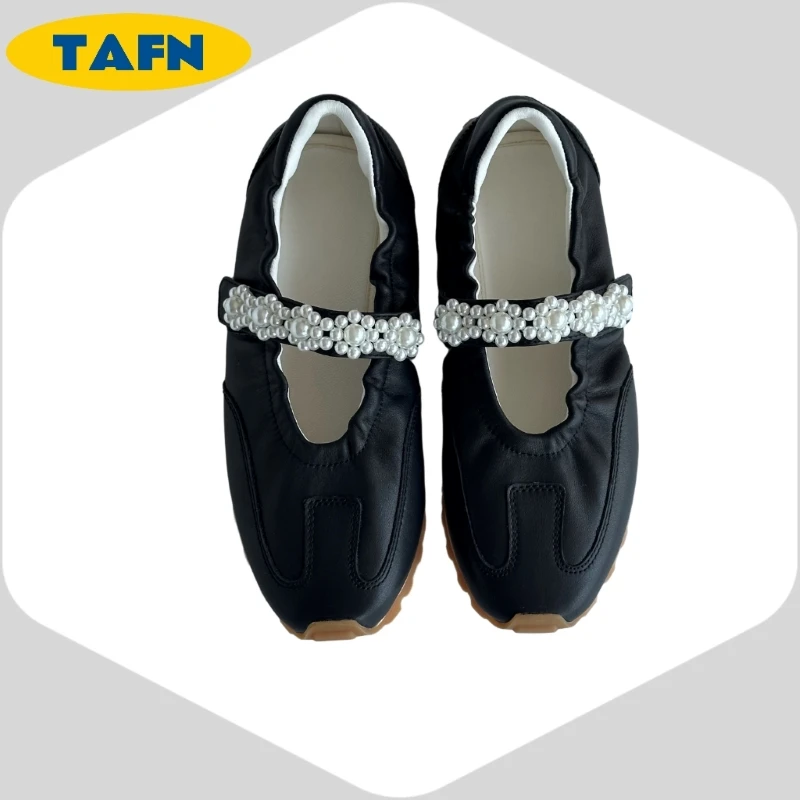 

New Jogging Pearl Mary Women’s Loafers with Cushioned Arch Support Women’s Loafers with Soft Cushioned Insole AE2215