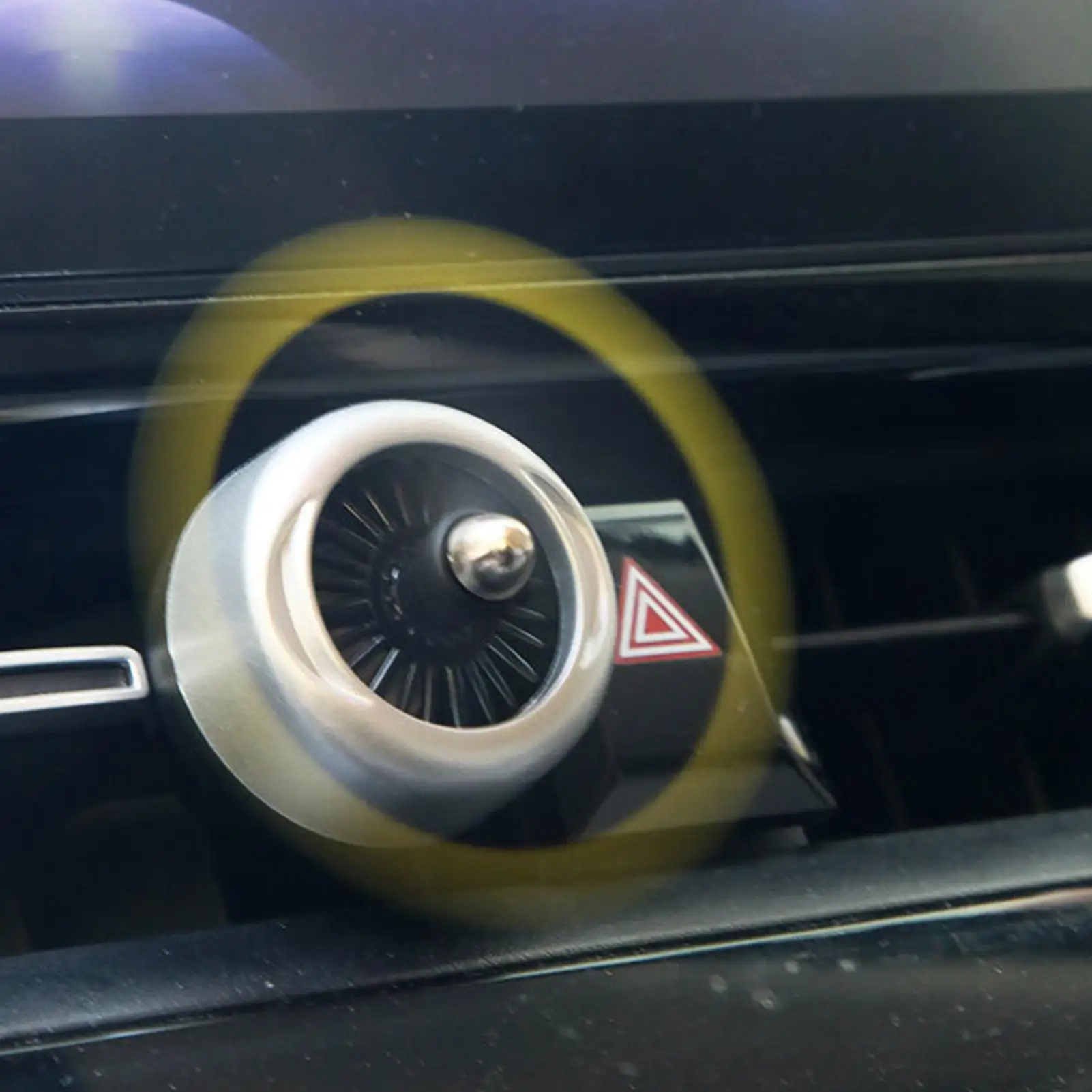 Diffuseur de voiture Clip de ventilation désodorisants de voiture diffuseur de parfums hélice rotati