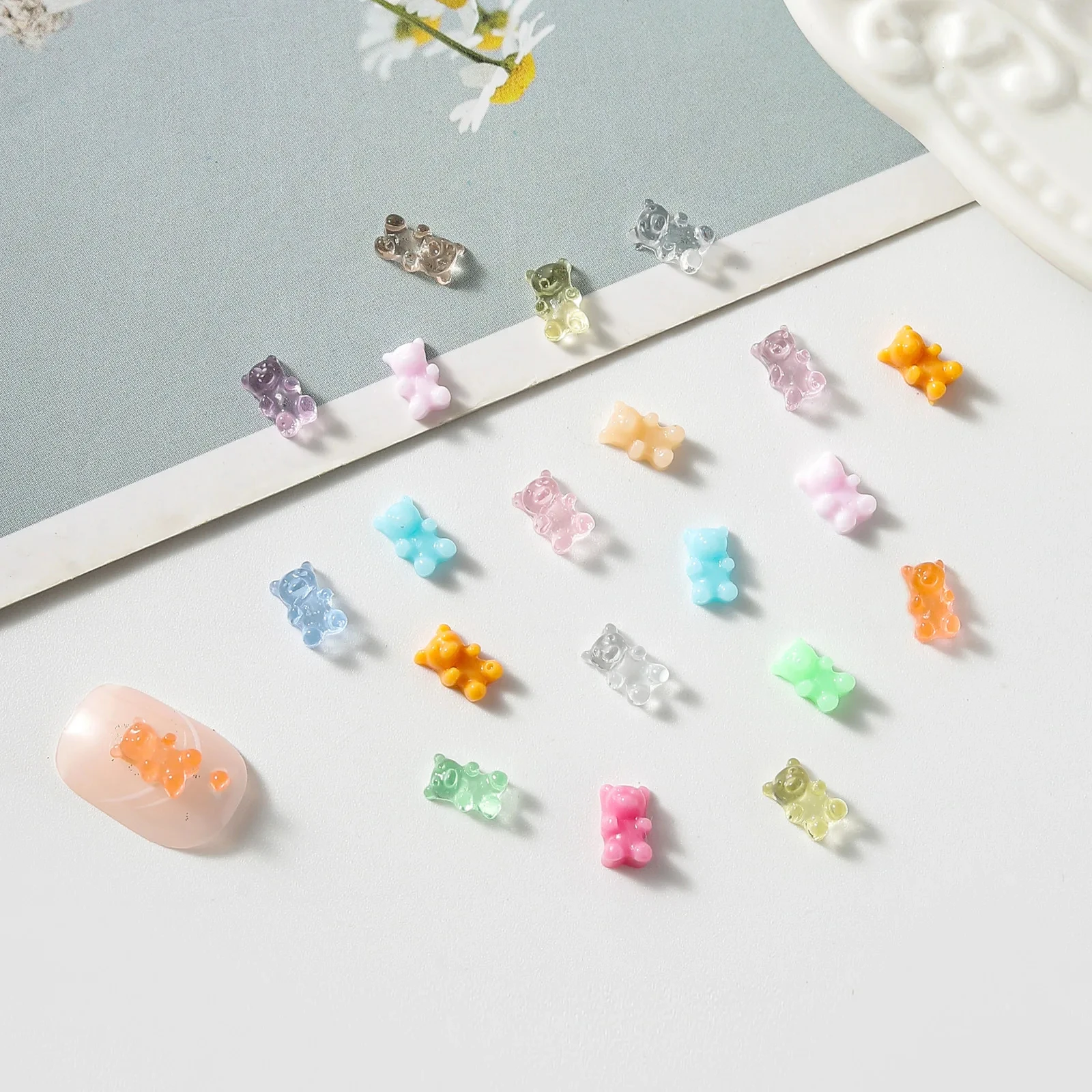 100pcs Japanese Cartoon Teddy Bear Nail Art Decoration Parts Kawaii Accessories 3D Macaron Mini Jelly Bear Resin Nails Charms