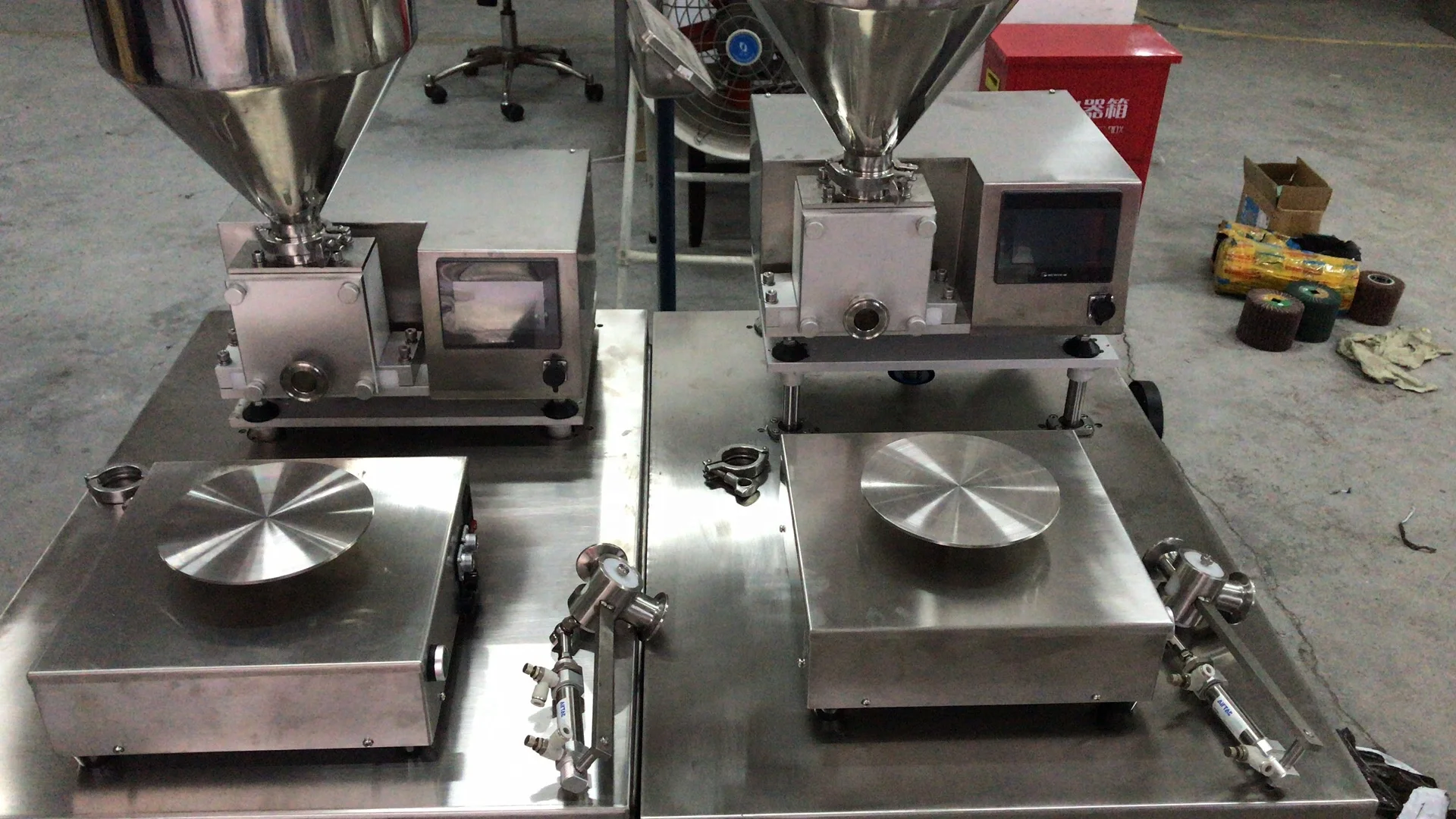 آلة إنتاج الكعك متعددة الطبقات الأوتوماتيكية بالكامل آلة صنع الكعك Hotsale