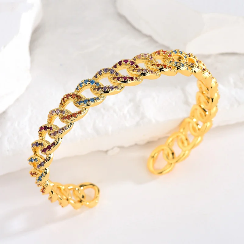 

Fashion Titanium Micro-Inlaid Colorful AAA Zircon Retro Elegant Luxury Geometric C-Shaped Bracelet