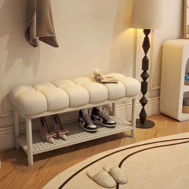 Eingangstür, Schuhwechselhocker, sitzender Schuhschrank, leichter Luxus, kreatives Ankleidezimmer, Schuhwechselhocker mit langen Streifen