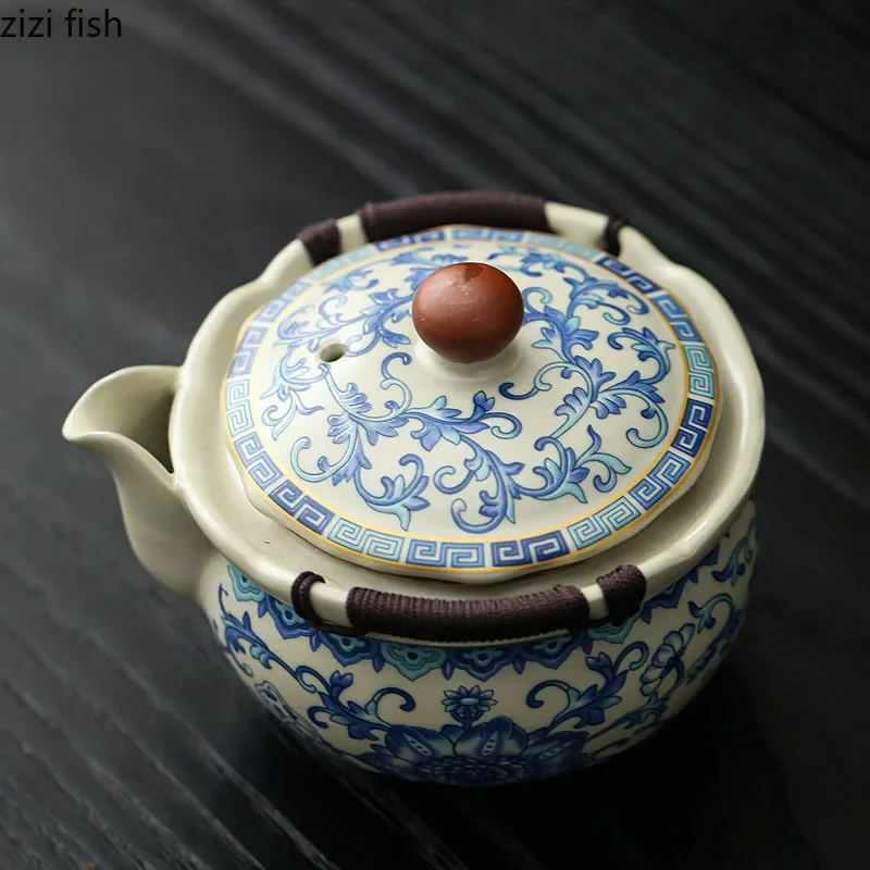 Blue and White Ru Kiln Hand-held Teapot Vintage Ceramic Teapot Single Pot Tea Brewing Utensil Kettle Household Kung Fu Tea Set