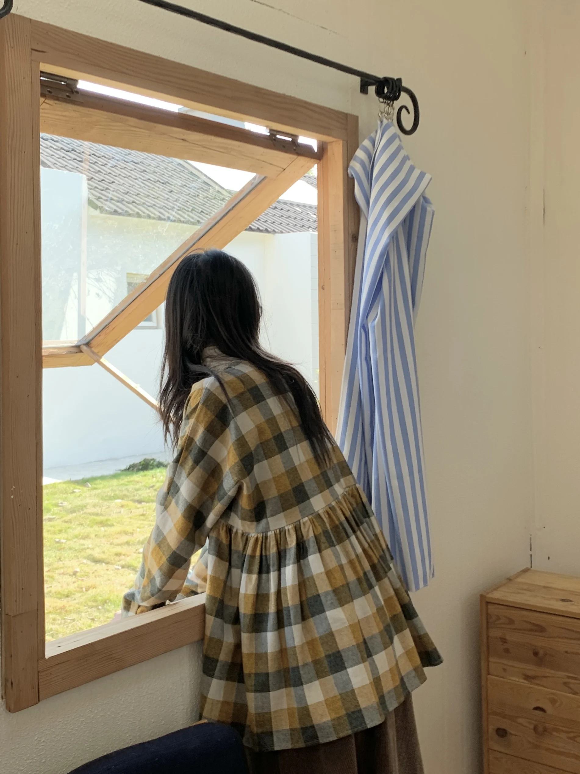 

Женская блузка из чистого хлопка, желтая, в клетку, с плиссировкой, свободного кроя, с длинными рукавами и круглым вырезом