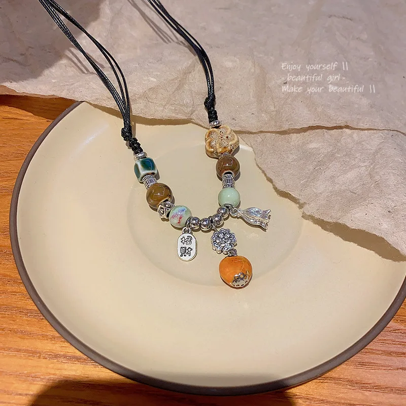 Nuova collana in stile cinese per donna, collana di perline con lucchetto della pace in stile vintage di ispirazione Zen, catena clavicola versatile e di fascia alta, catena con collo a farfalla