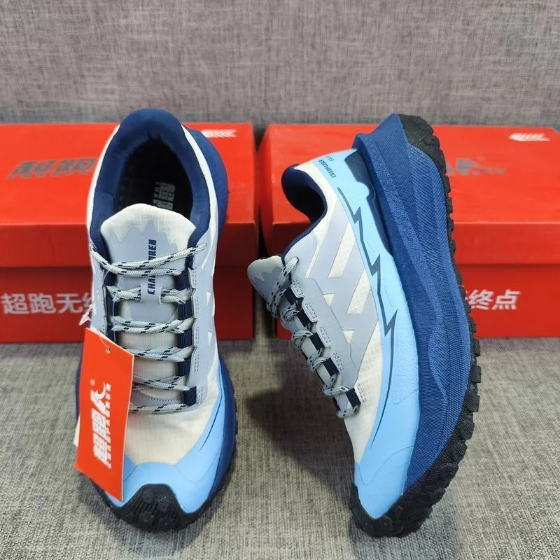 

2025 New Autumn Outdoor Sports Shoes Unisex Anti Slip Walking Jogging Shoes Couples Trail Running Shoes Men Women Size 36-45