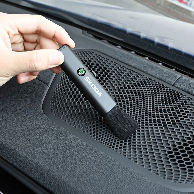 Car Interior Cleaning Brush Air Conditioning Vent Cleaning Brush For Skoda Octavia Rapid Kodiaq Karoq Superb Fabia Kamiq Visions