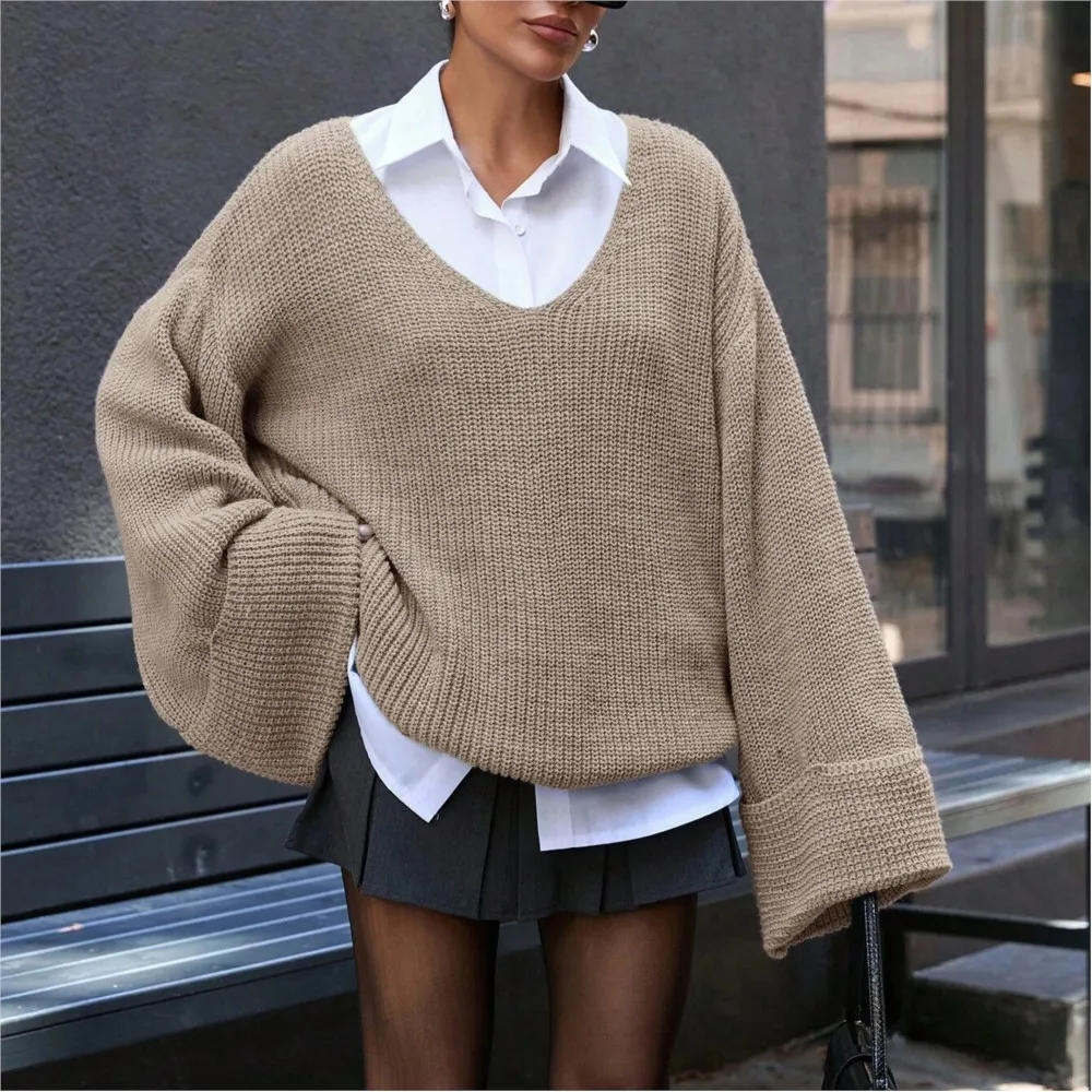 

Autumn Winter Loose Street Slit V-neck Sweater Women's Bell Sleeve Thick Knitted Loose Retro Top Свитер Женский Ropa Mujer