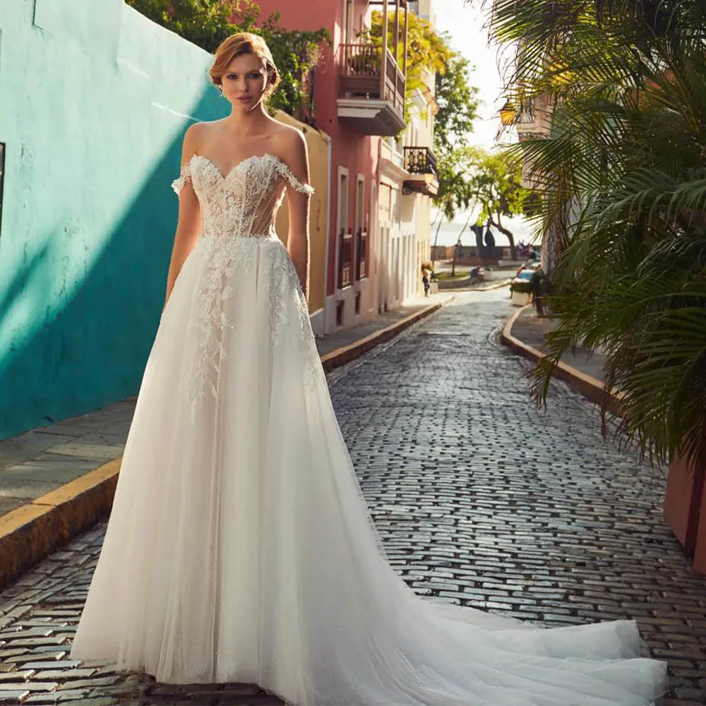 

Charming Two Straps Sweetheart Lace Applique Bridal Grown A Line Wedding Dresses Sweep Train Custom Made 2026 Rode De Morrie