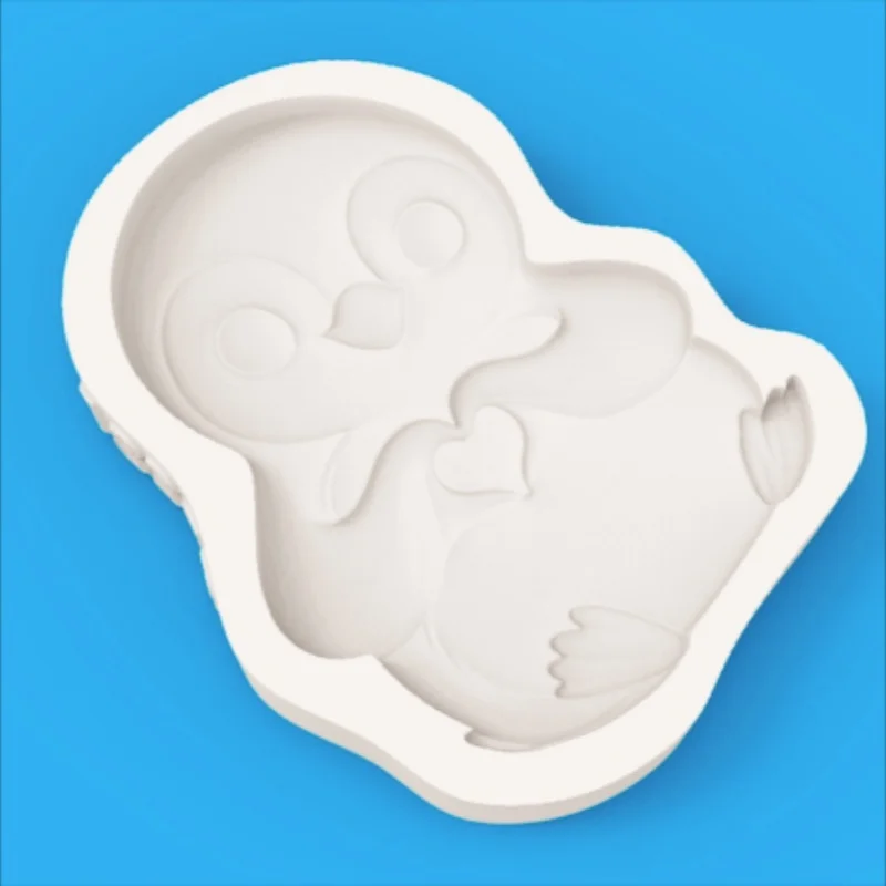 Penguin with Hands Gestureing in a Heart Shape, Clear Feather Texture, High Detail, Penguin Baking Mold, Easy to Demold, Silicone Mold for Fondant Chocolate Making view 4