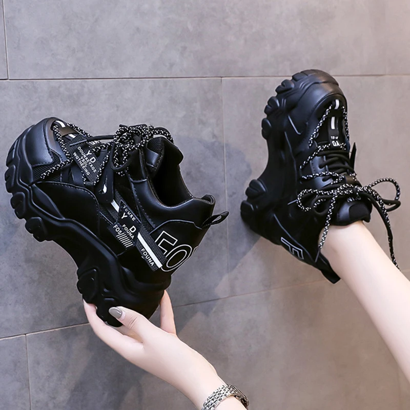talon compensé sneakers femme luxe chaussure basket femme chaussure luxe Comemore – baskets blanches respirantes et épaisses pour femmes, chaussures de sport vulcanisées à plateforme, d'entraînement à la mode, 2022