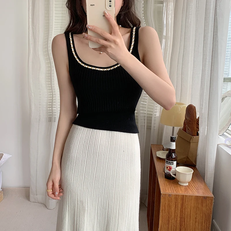 Stylish Sexy Chain Slim Knit Vest Crop Tops Women 2024 Summer Sleeveless Elegant Streetwear Chic Ladies Knitwear Jumpers