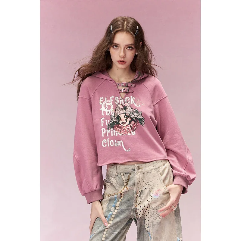 ELFSACK Women's Cropped Hoodie Sweatshirt Graphic Print Button Loop Detail Sweet Casual Pullover