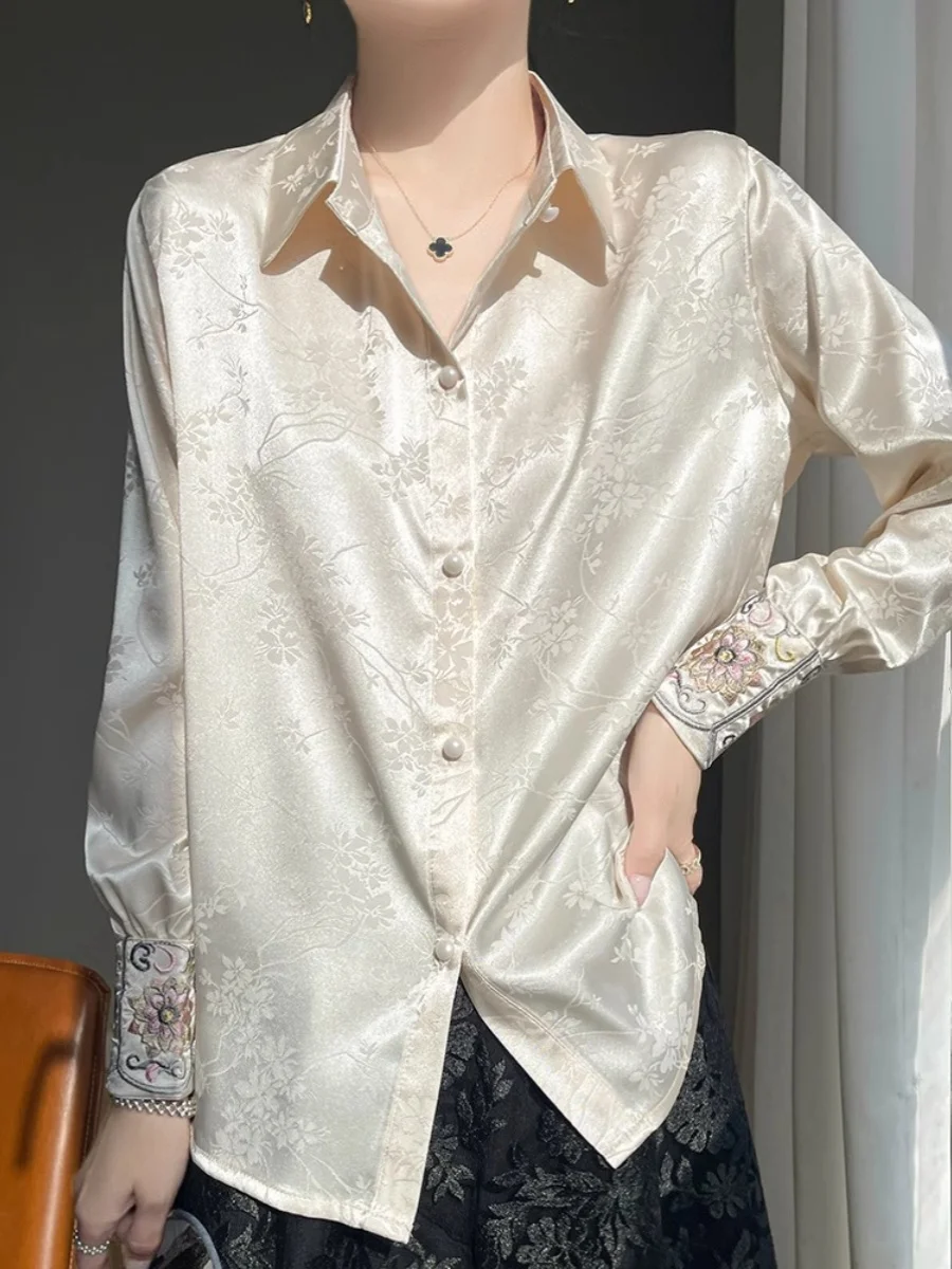 

Новая китайская женская блузка из ацетатного атласа с длинным рукавом, вышивкой и дизайном в стиле танского костюма, ретро-тренд, весна 2025