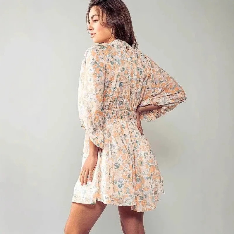 2025 Summer Women's Short Dress V-Neck Floral Print Ruffled Lantern Sleeves A-Line Swing Beach Dress Casual Boho Sundress