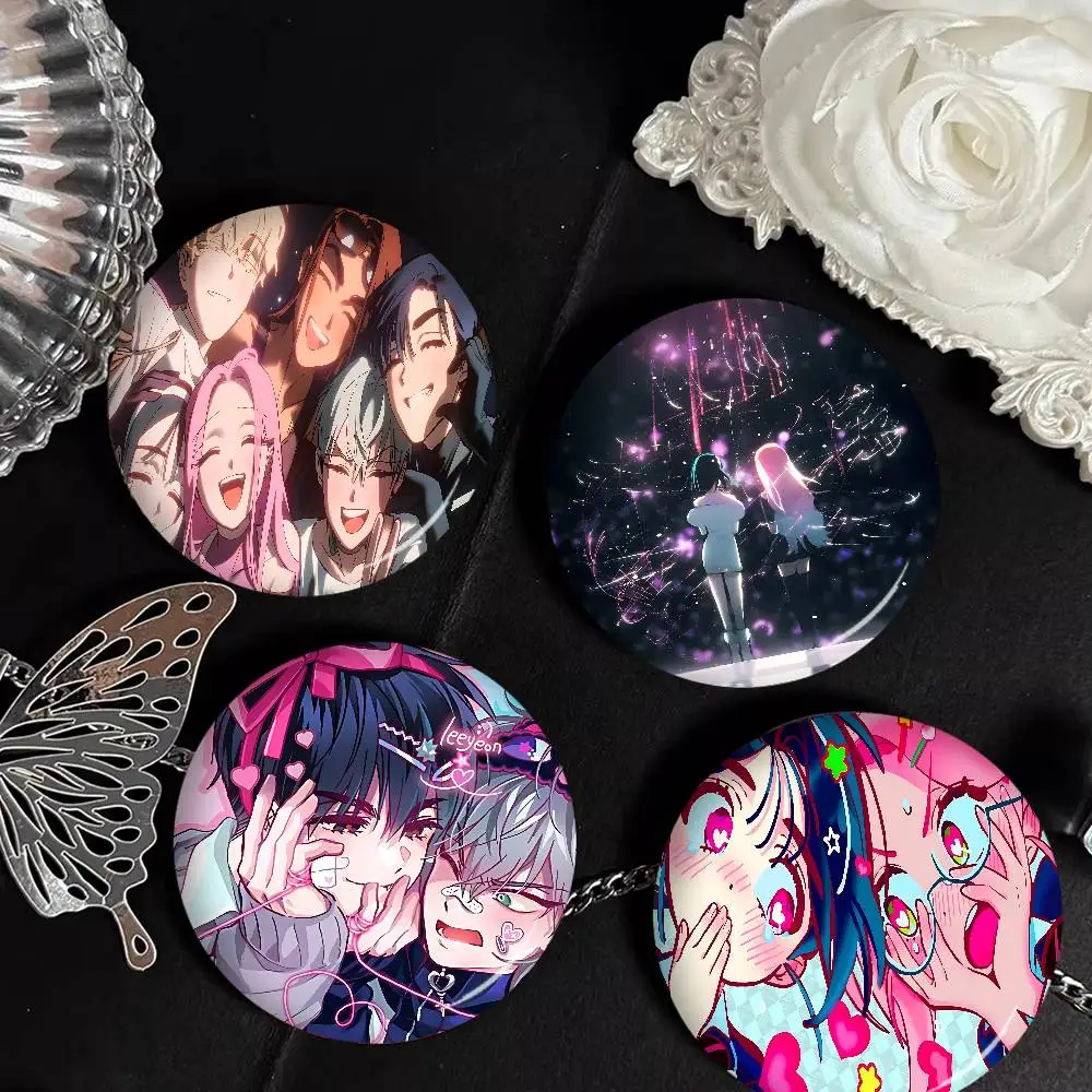 Anime A-Alien Stage Creative Pins Funny Faces Round Snap-in Brooch Badge Backpack Hat Accessories Jewelry Gifts