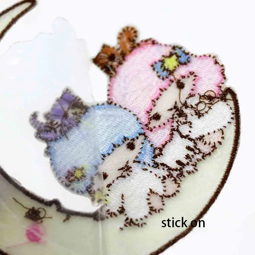 Self Adhesive Crescent Moon Cartoon Embroidery Patch, Sweet Anime Figure Sticker Patch for Clothes Bag Stick on Decor view 3