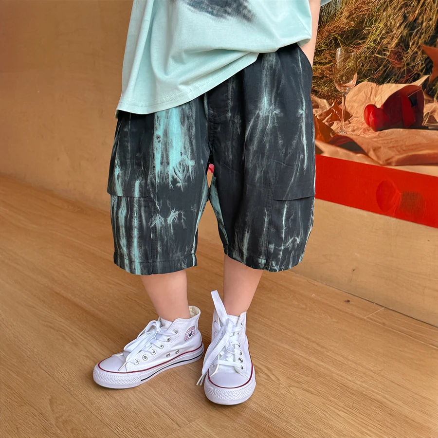 Boys summer shorts thin 2024 summer new Korean version of children's shorts boys tie-dyed pleated shorts