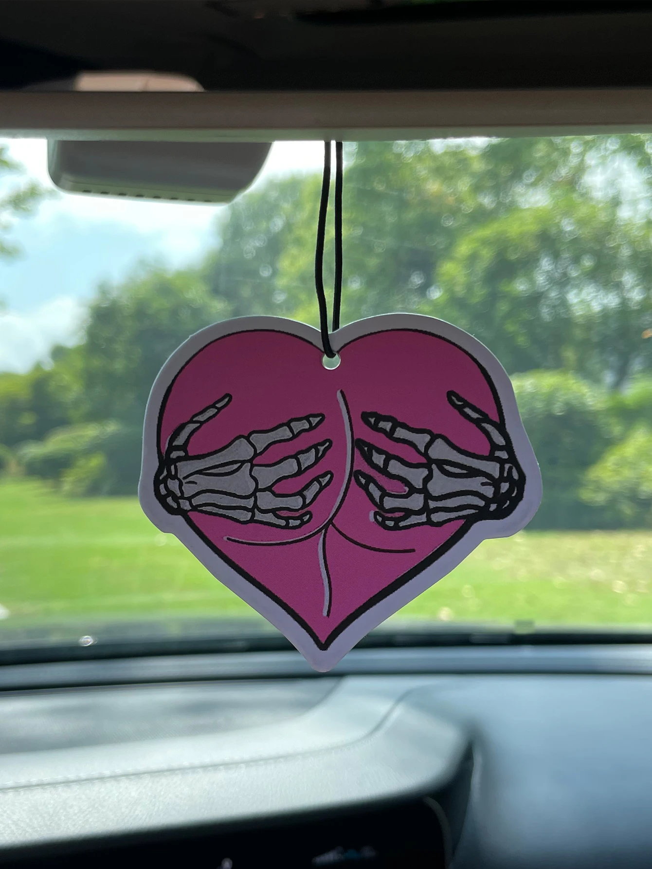 Złośliwy, międzykontynentalny, – Car Accessories Juicy Couture recenzja i cena