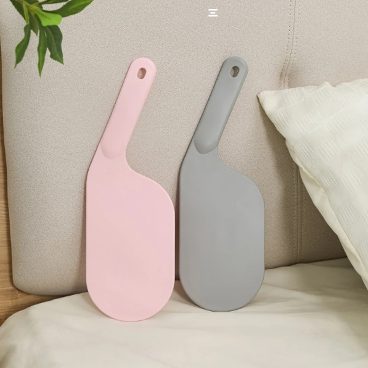 Bed Sheet Tucker Tool Tucking Paddle for Bed Making Easier Plastic Durable Sheet Change Helper Bed Skirt Replacement Assistants