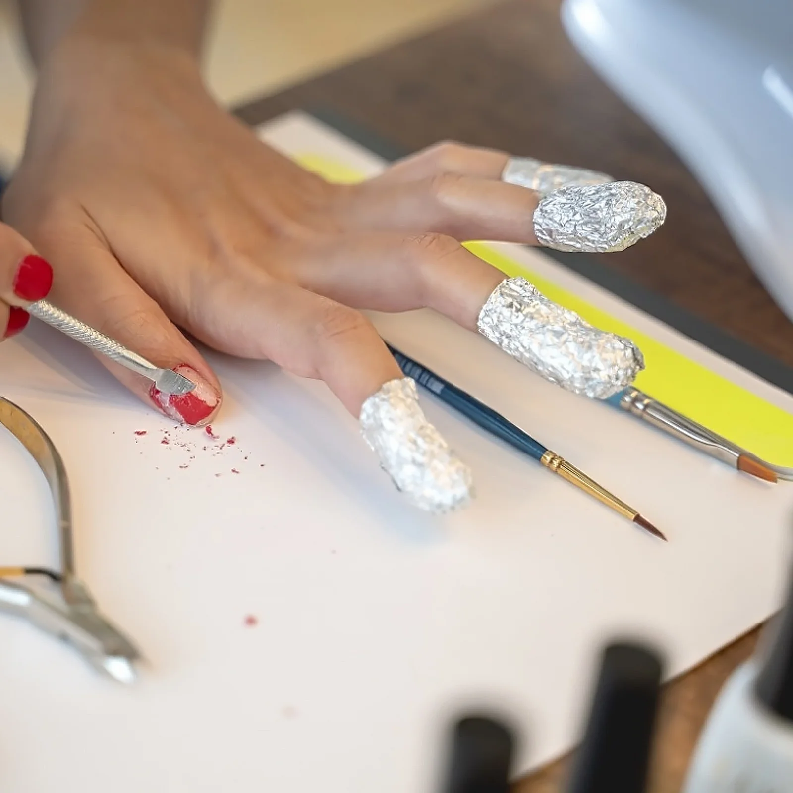 แผ่นฟอยล์อลูมิเนียมสำหรับลอกเจลยาทาเล็บ 500 ชิ้น/แผ่น