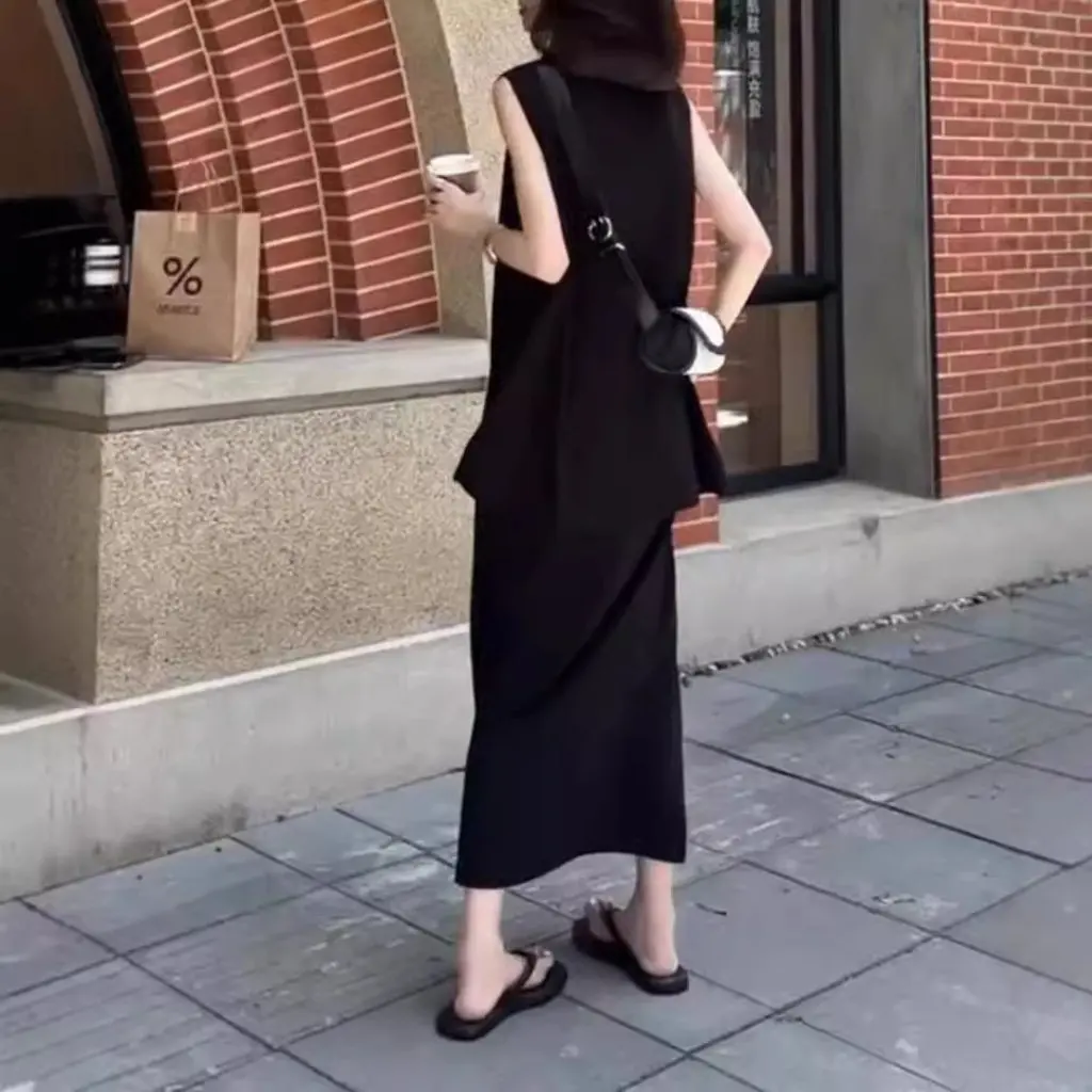 

Aimei Yiyuan Summer New Sleeveless Irregular Top Fashionable Loose Skirt Slimming Women's Fashion Set