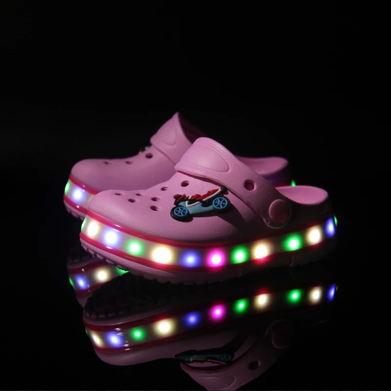 Children Hole Sandals LED Lighted Flashing Light Shoes Boys Girls Beach Sandals Kids Waterproof Breathable Fashion Sneakers