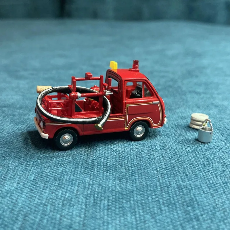 TOMYTEC TLV-68c1/64 Modelo de coche de aleación de simulación de motor de bomberos Subaru, juguete de regalo de festival para niños, artículo decorativo coleccionable para adultos.