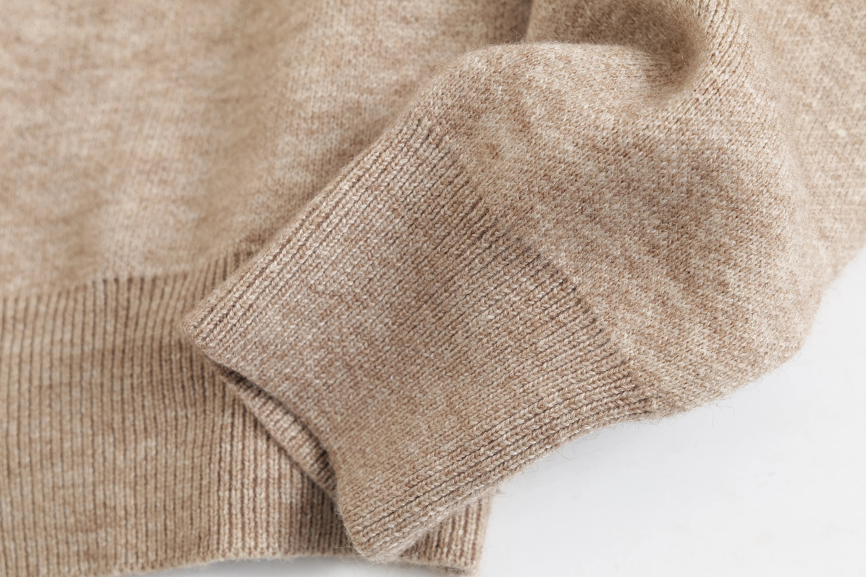 Ethereal MD 2025 massidutti autunno nuovo stile di maglione lavorato a maglia con collo a polo da pendolarismo in misto lana moda casual da donna