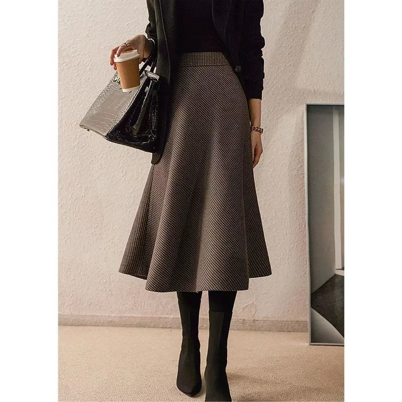

Autumn Winter New Flannel Skirt Retro A Line Plaid High Waist Flared Midi Skirt