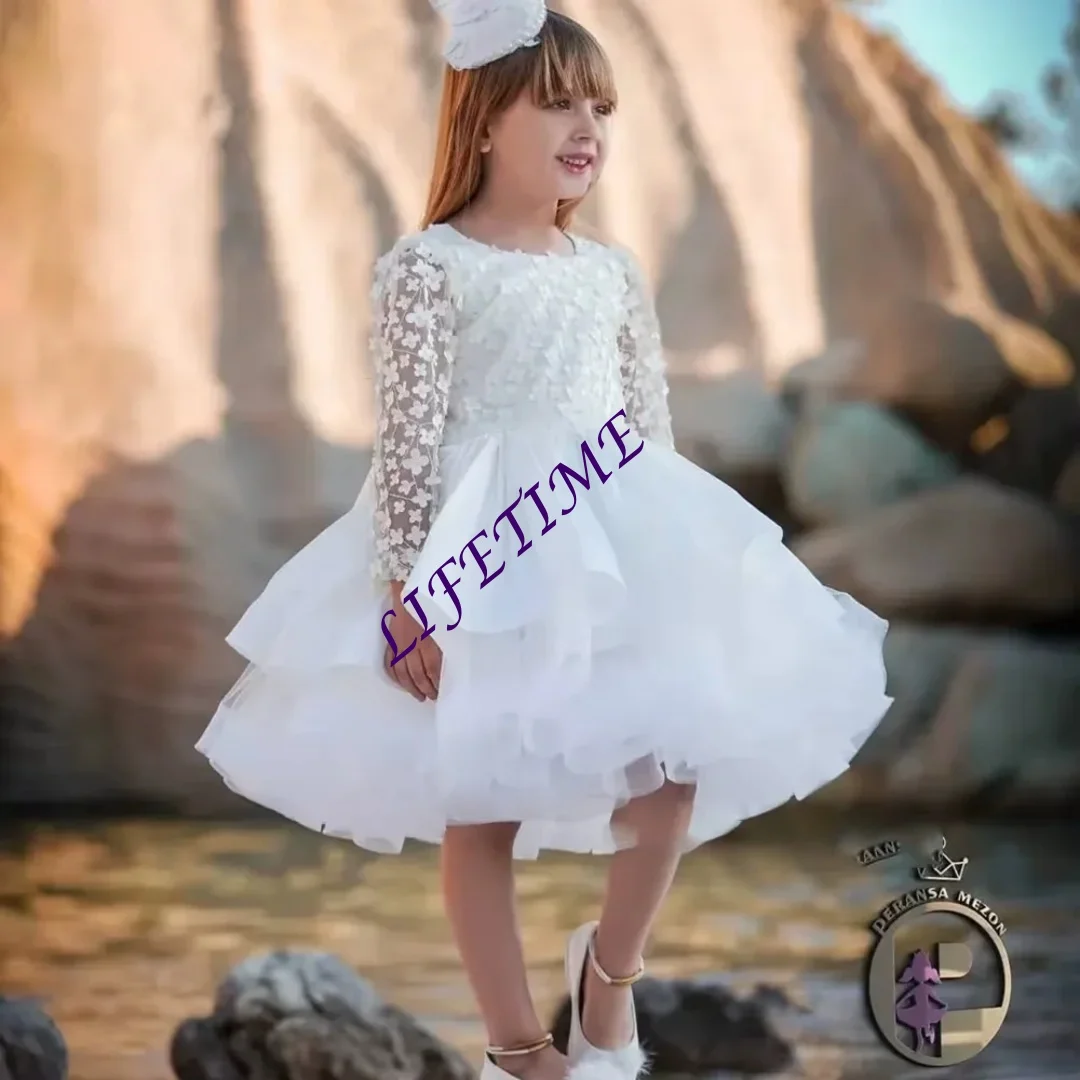 فستان فتاة الزهور مخصص أبيض مخصص بأكمام طويلة مزين بالدانتيل بطول الركبة طفل لطيف أول مناولة حفلة عيد ميلاد Gow