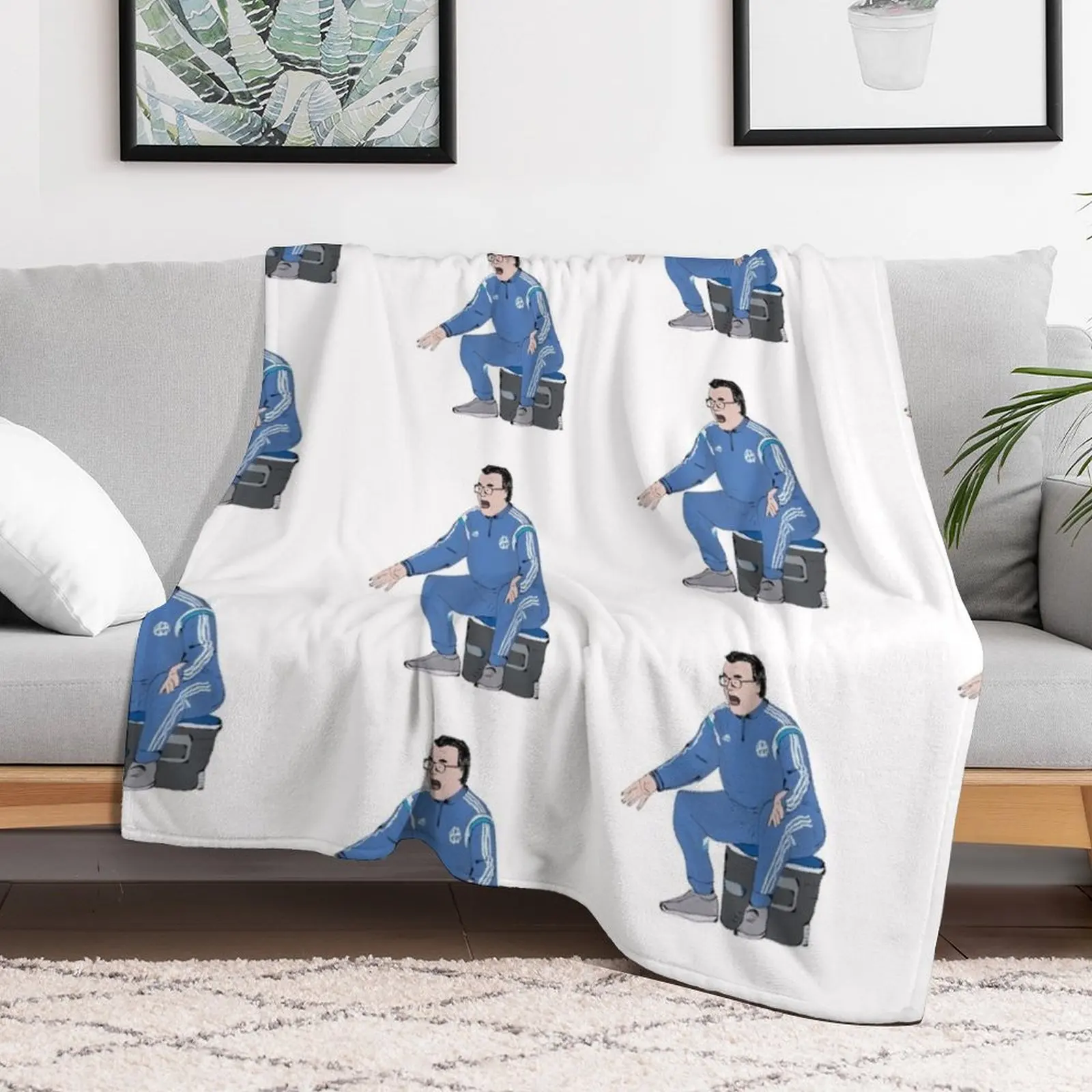 Marcelo Bielsa OM Throw Blanket Heavy heavy to sleep Blankets