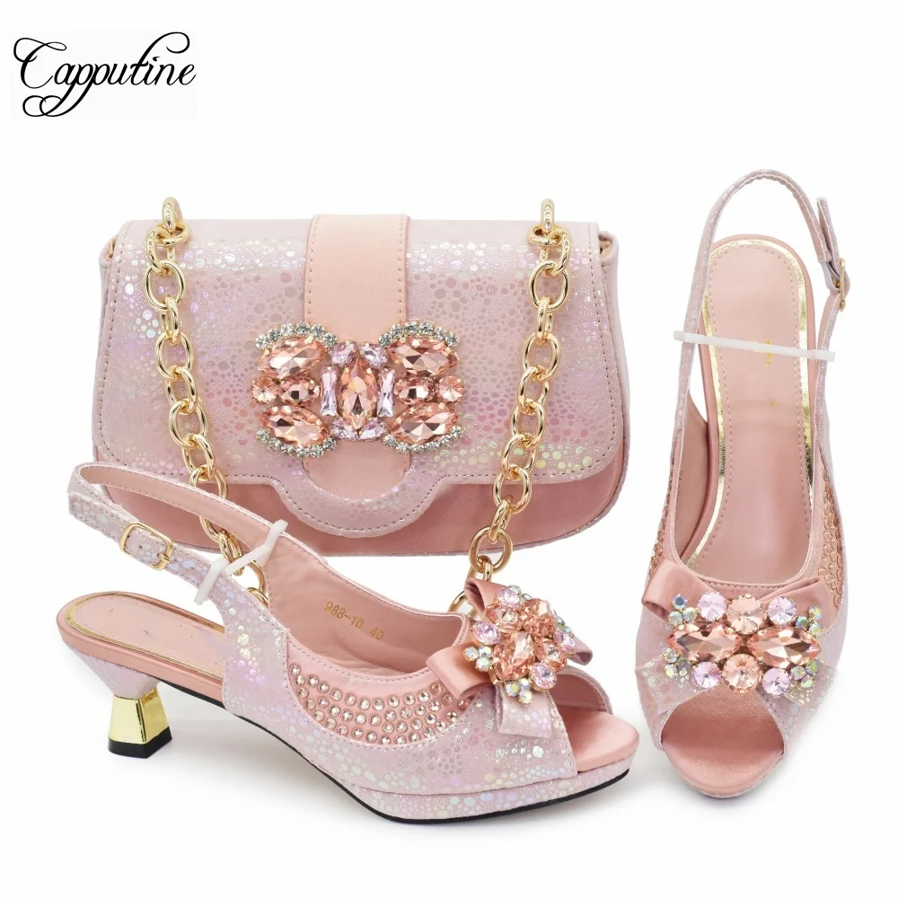 Ensemble de chaussures et sac pour femmes Peach, sandales à talons hauts pour femmes africaines, ass