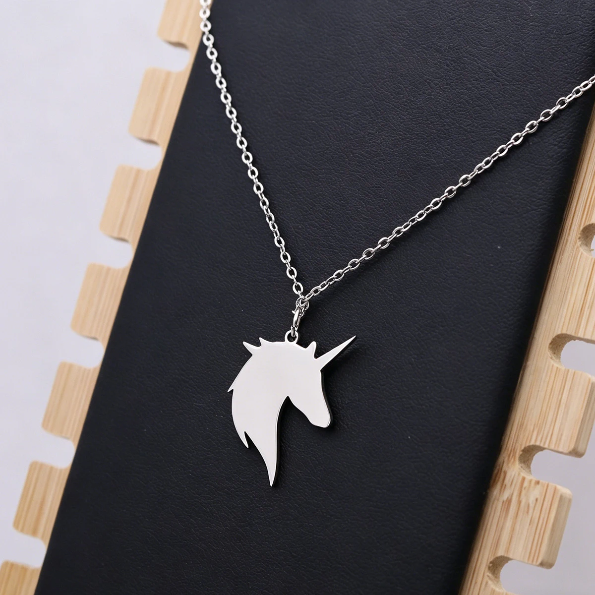 Kinitial Unicorn Pendant Necklaces For Women Girls Stainless Steel Cool Animal Pattern Choker Jewelry Mother Gifts