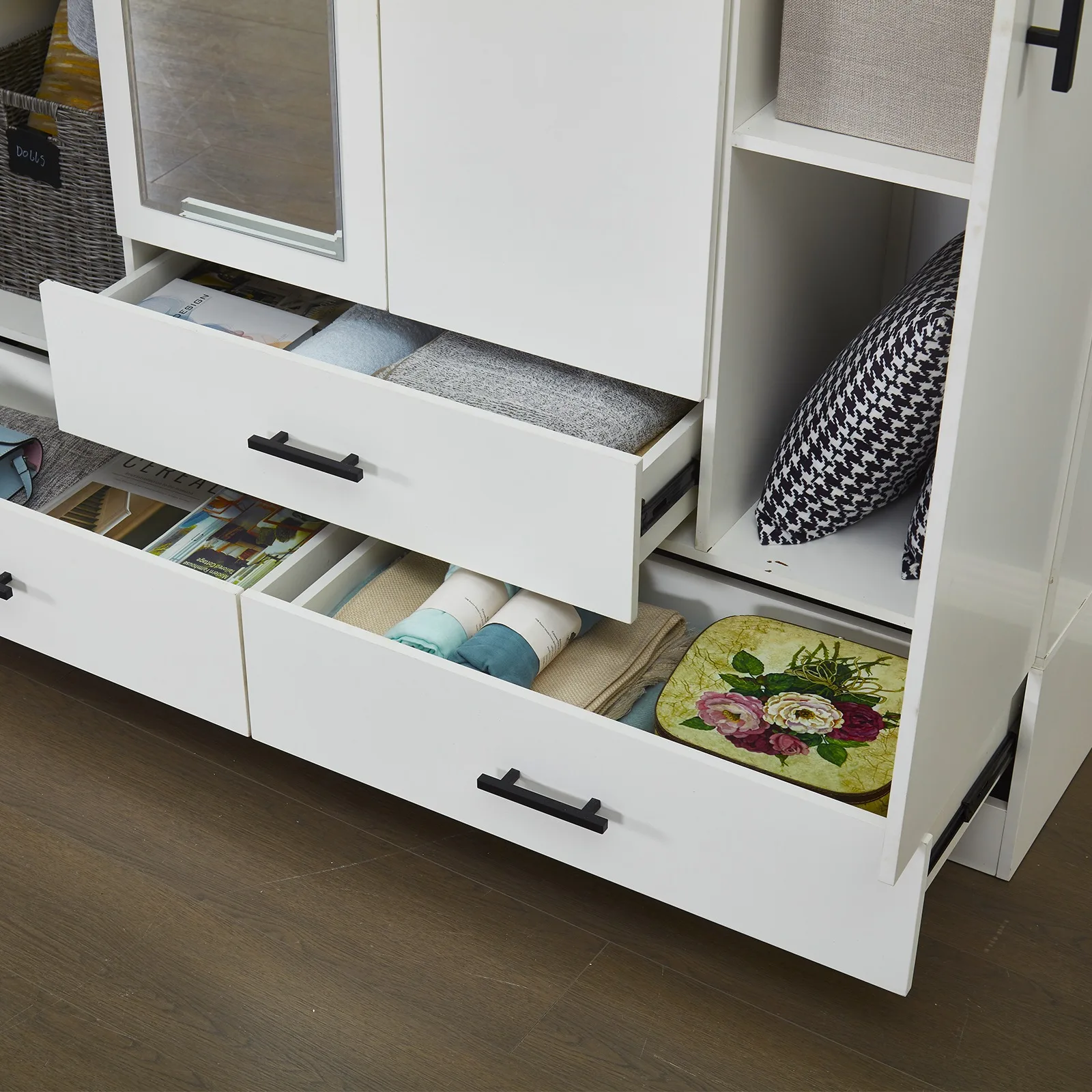 Modern standing White 4 Door Wardrobe Armoire Closet with Full Length Mirror Hanging Rods and 3 Drawerspromote sales